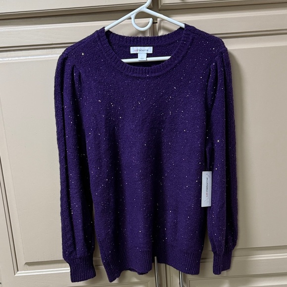 Liz Claiborne Sweaters - Liz Claiborne Purple Crew Neck Sweater